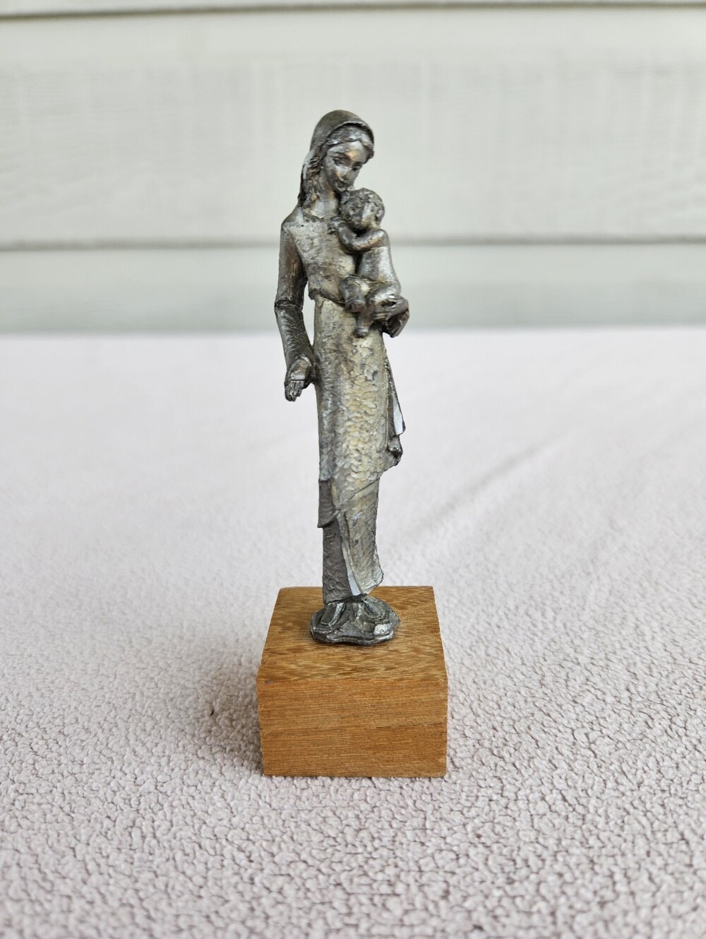VTG Roman Inc Madonna & Child Miniature Pewter Statue Wood Base Made in Italy 4"
